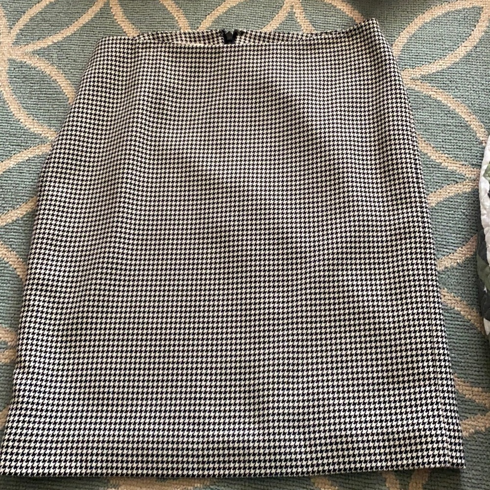 Talbots Houndstooth Skirt